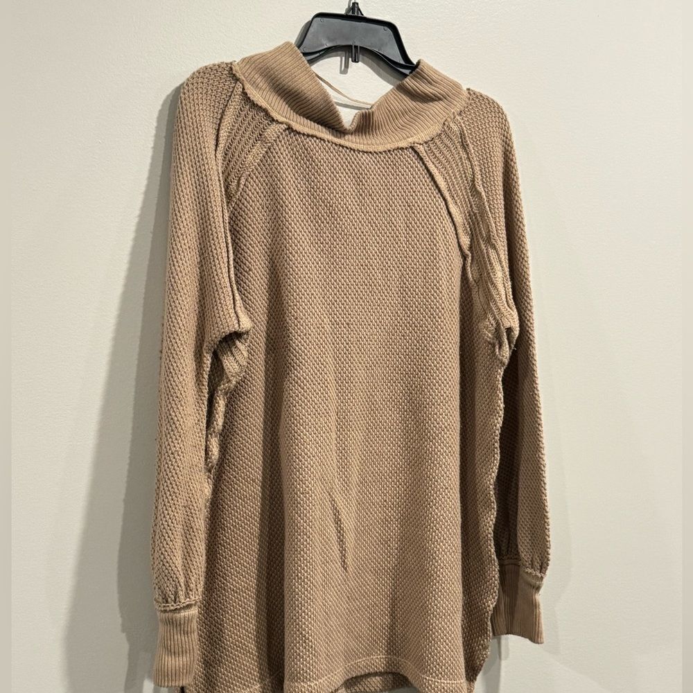 FREE PEOPLE She's A Keeper Top size M winter wheat free S, sweater - Picture 10 of 12